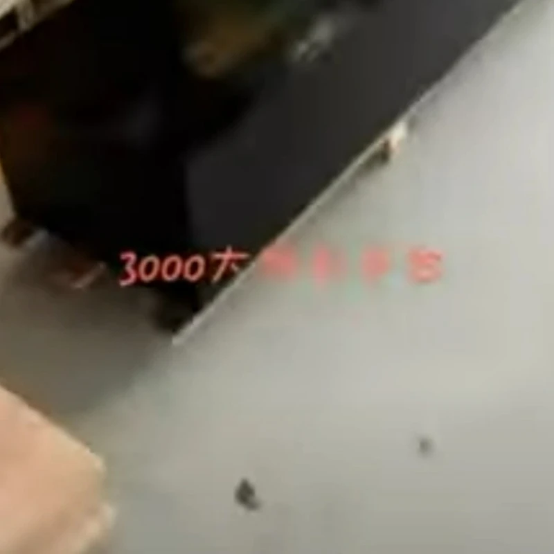 Waltajjii giraanaayitii meetira 3 dheeratu .